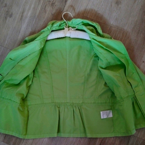 Lime Green Lightweight Rain Jacket with Ruffles by Tribella Size 12 - Picture 11 of 13